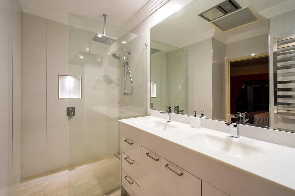 Luxury Waterfront Home Gold Coast Holiday home