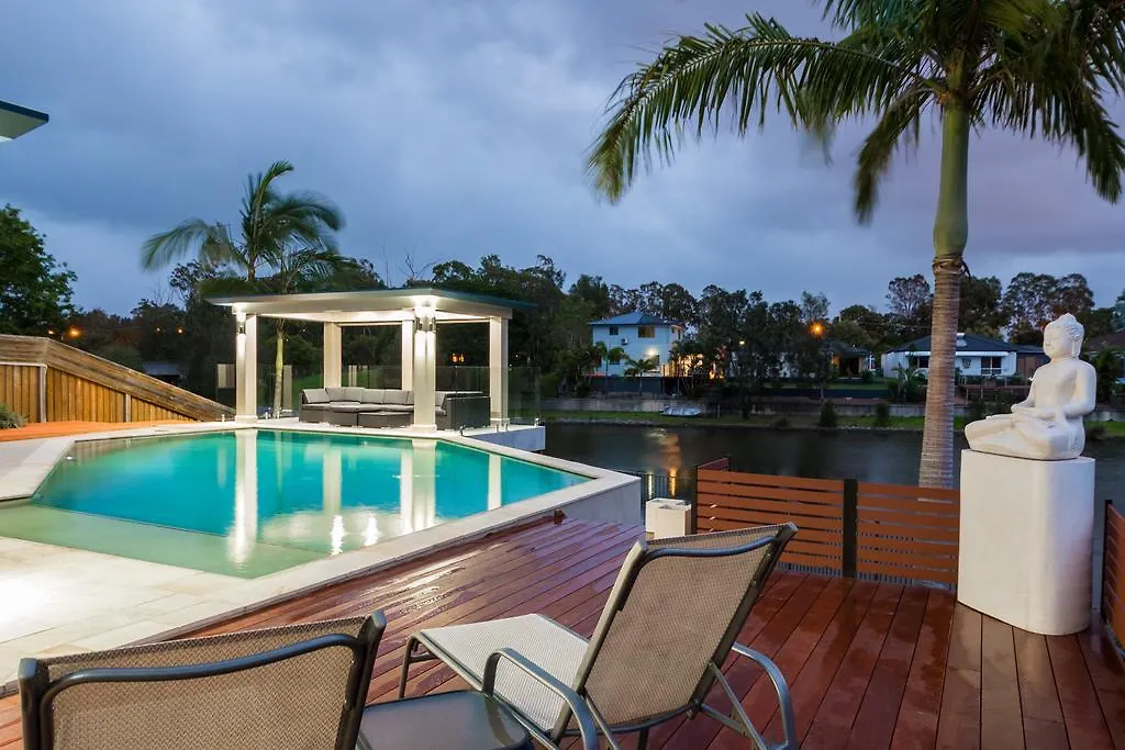 Luxury Waterfront Home Gold Coast 0*,  Australia
