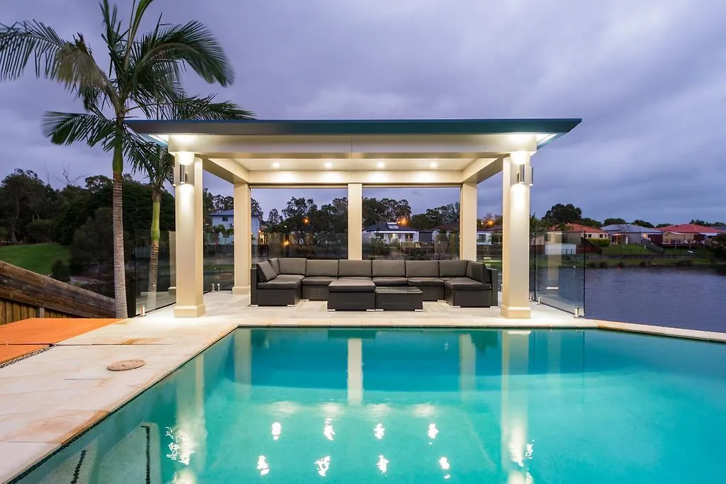 Luxury Waterfront Home Gold Coast